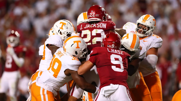 tennessee volunteers football vs arkansas razorbacks football match player stats​